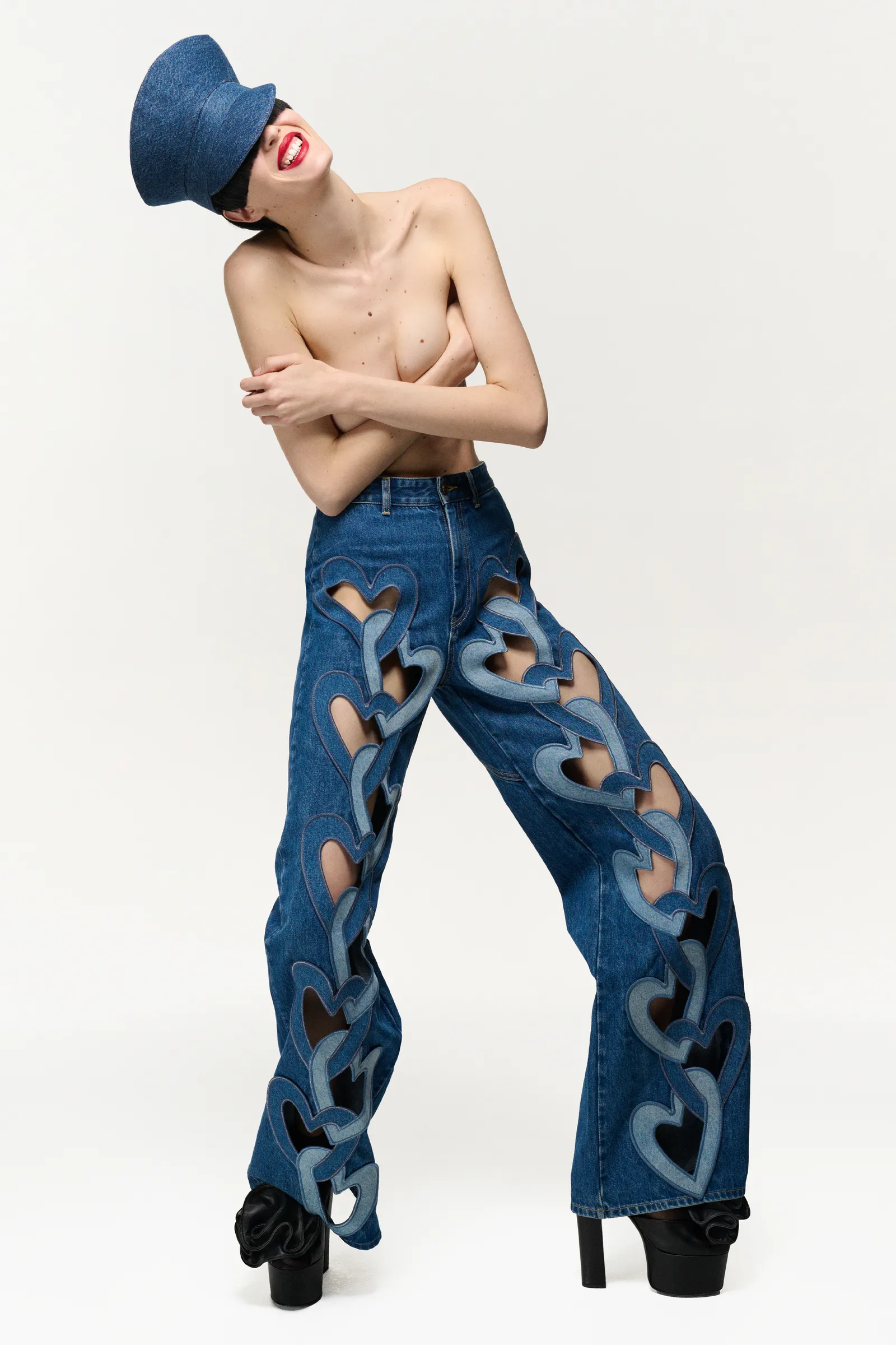 00016-area-pre-fall-2024-credit-brand