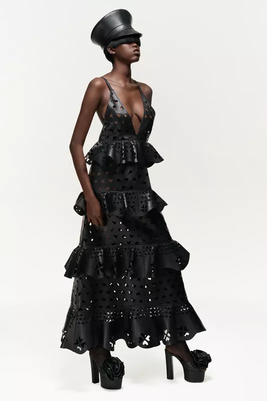 00002-area-pre-fall-2024-credit-brand