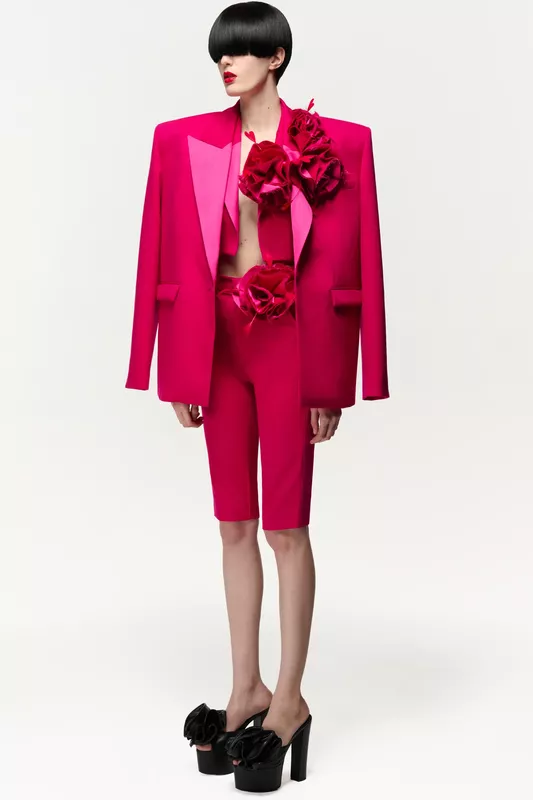00028-area-pre-fall-2024-credit-brand