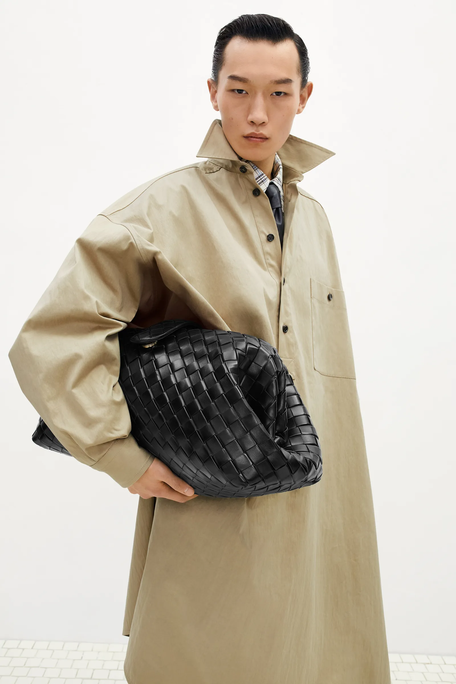 00035-bottega-veneta-pre-fall-2024-credit-brand