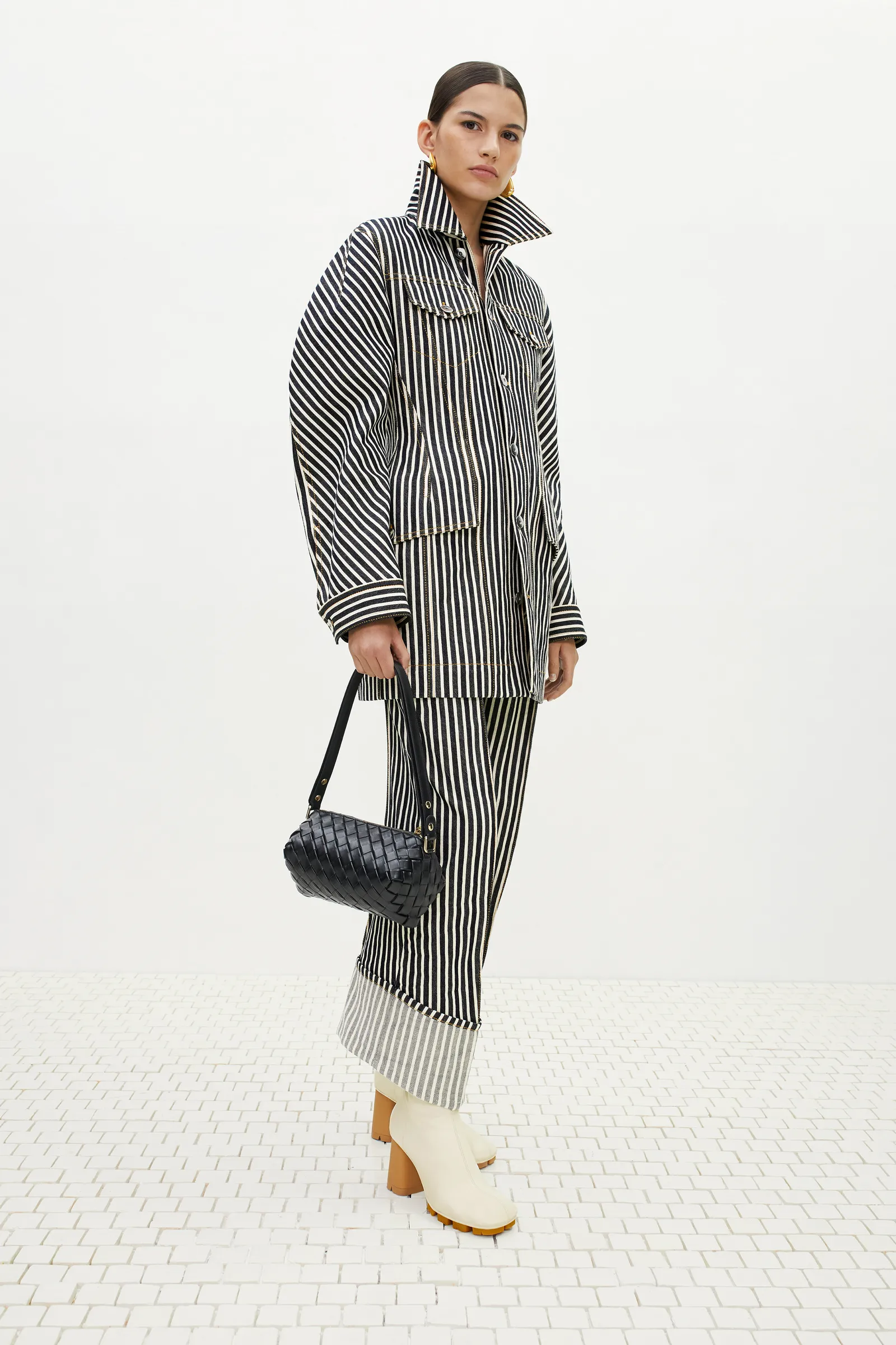 00039-bottega-veneta-pre-fall-2024-credit-brand