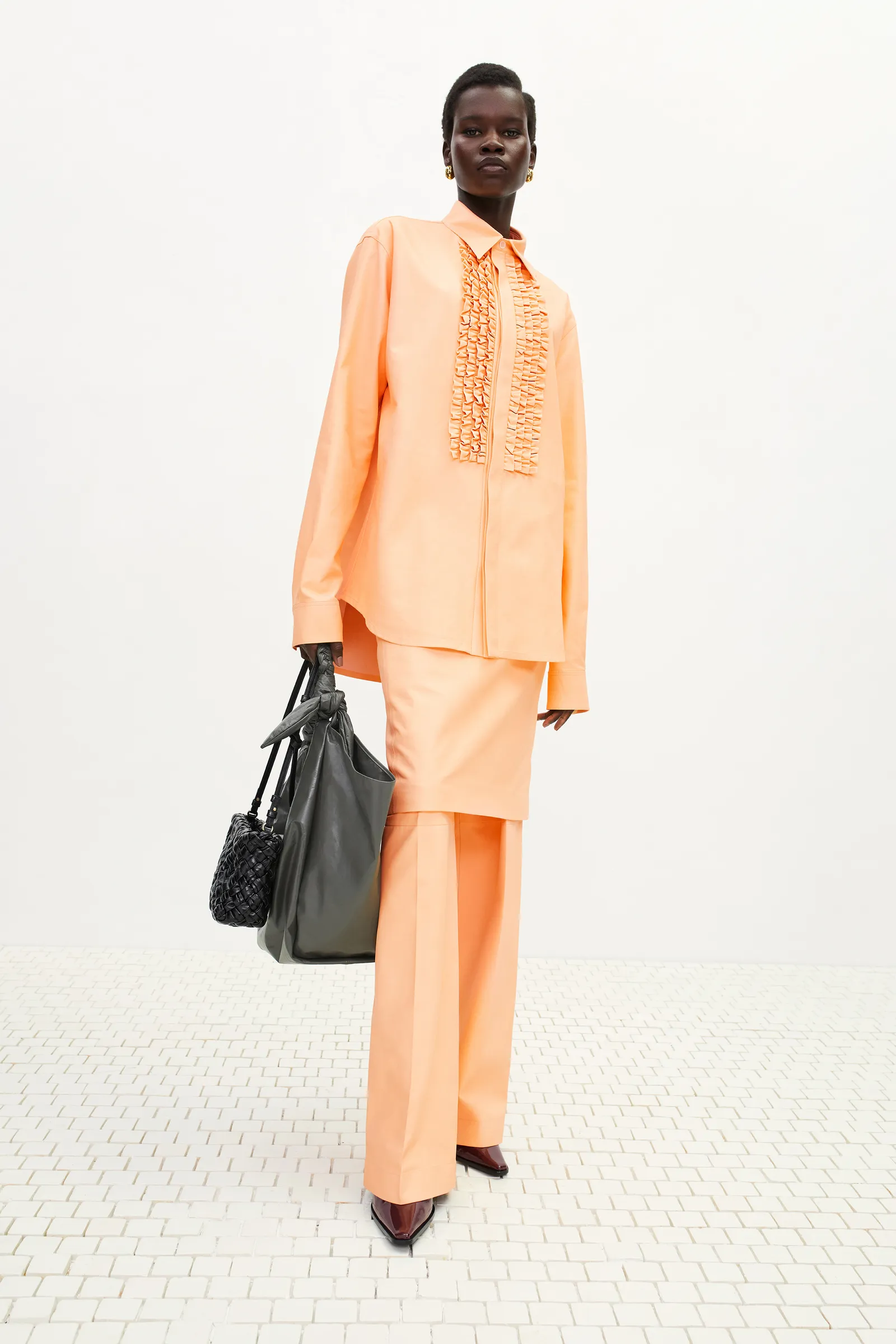 00068-bottega-veneta-pre-fall-2024-credit-brand