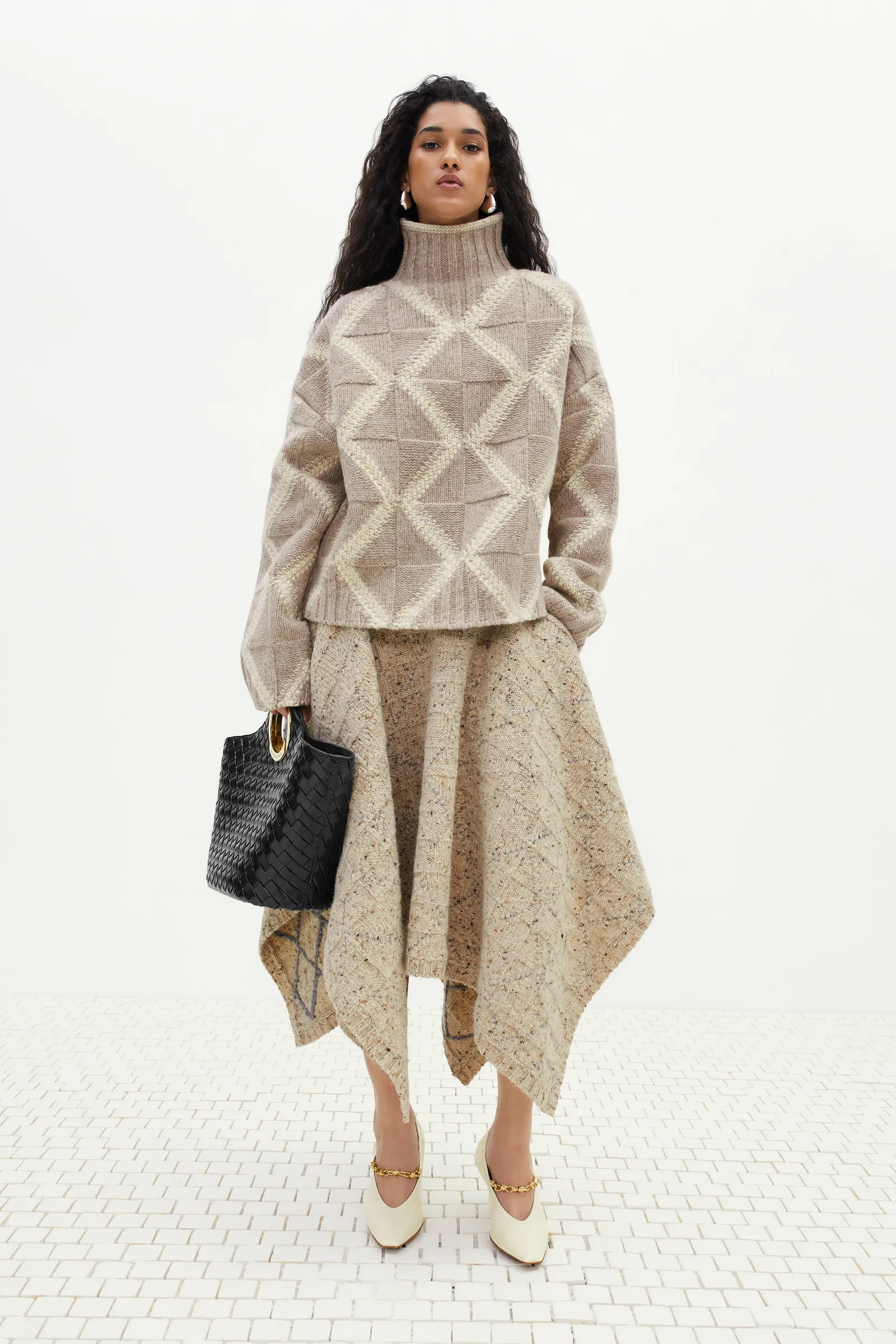 00069-bottega-veneta-pre-fall-2024-credit-brand
