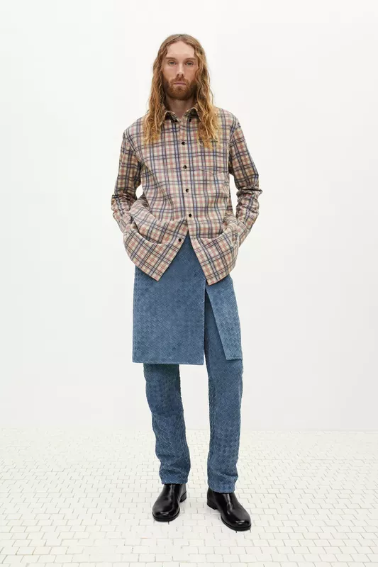 00006-bottega-veneta-pre-fall-2024-credit-brand