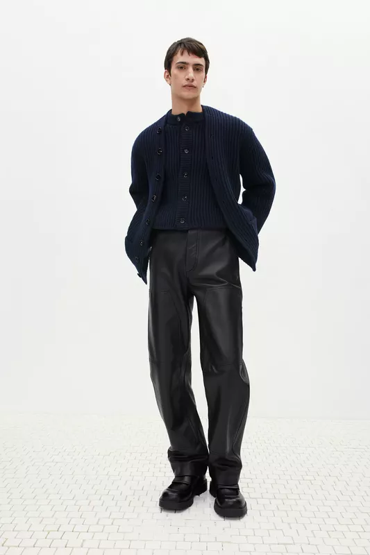 00032-bottega-veneta-pre-fall-2024-credit-brand