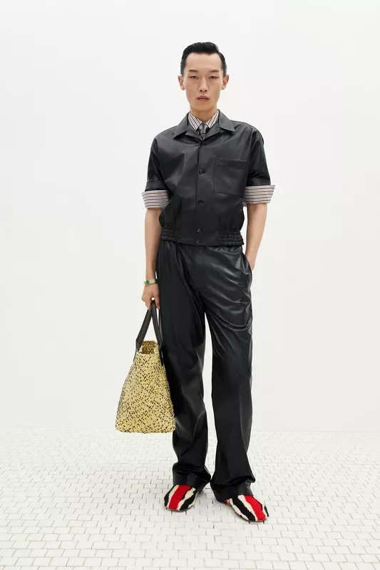 00044-bottega-veneta-pre-fall-2024-credit-brand