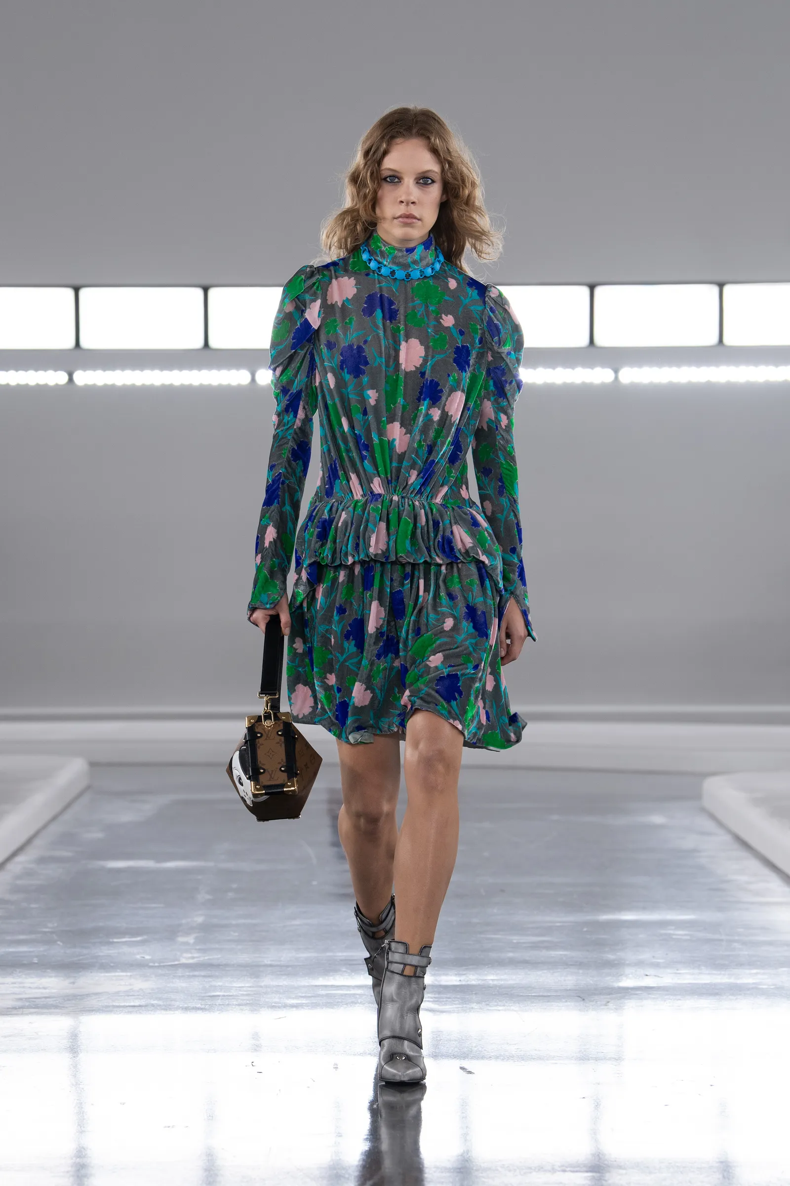 00009-louis-vuitton-pre-fall-2024-ready-to-wear-credit-giovanni-gannoni