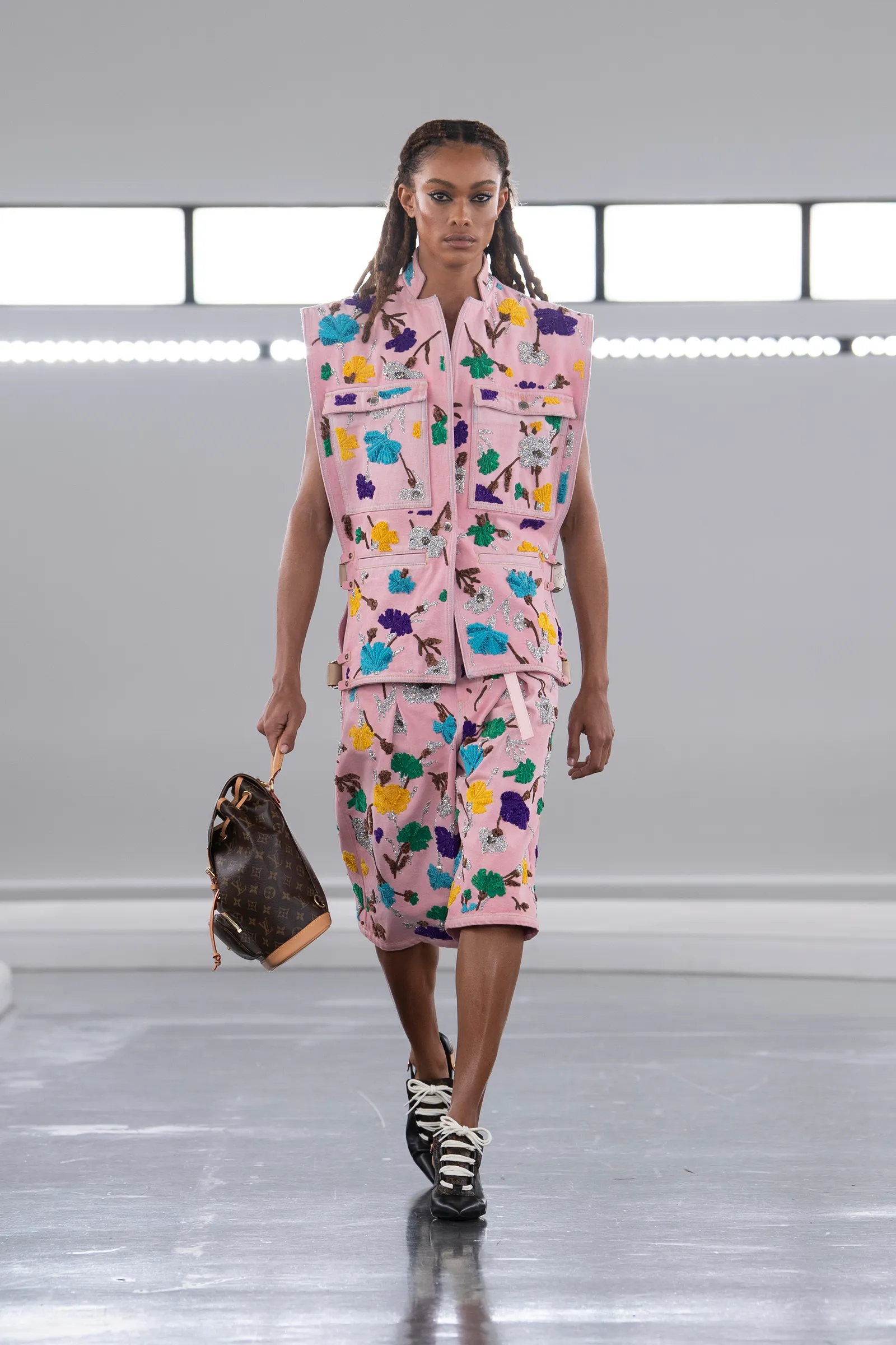 00011-louis-vuitton-pre-fall-2024-ready-to-wear-credit-giovanni-gannoni