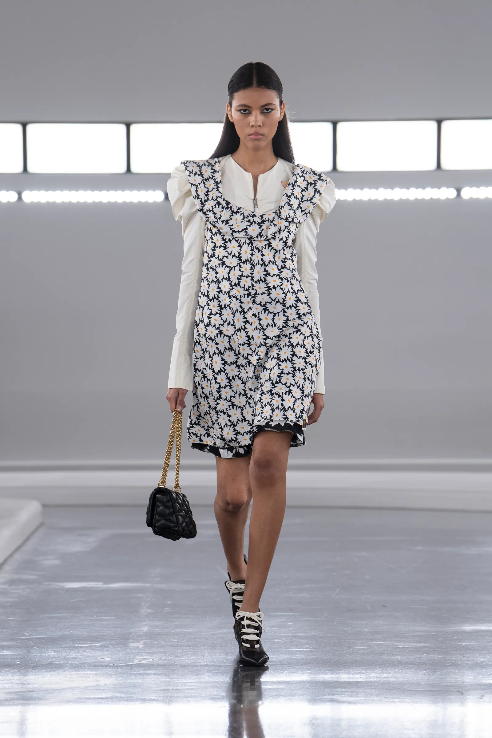 00023-louis-vuitton-pre-fall-2024-ready-to-wear-credit-giovanni-gannoni