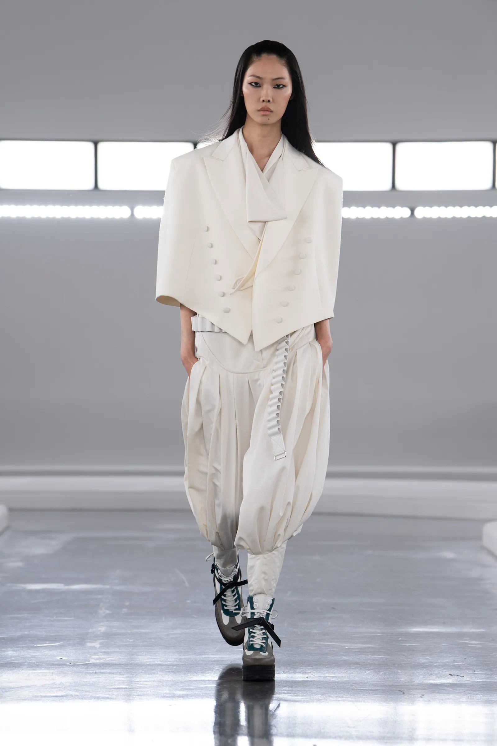 00052-louis-vuitton-pre-fall-2024-ready-to-wear-credit-giovanni-gannoni