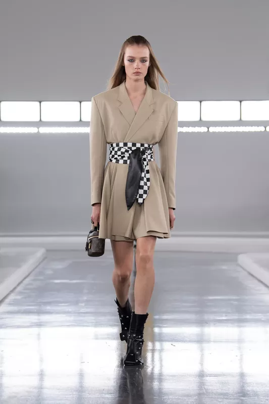 00027-louis-vuitton-pre-fall-2024-ready-to-wear-credit-giovanni-gannoni