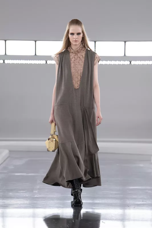 00038-louis-vuitton-pre-fall-2024-ready-to-wear-credit-giovanni-gannoni