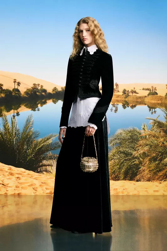 00002-rabanne-prefall-2024-credit-brand