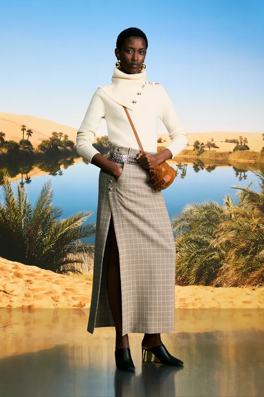00015-rabanne-prefall-2024-credit-brand
