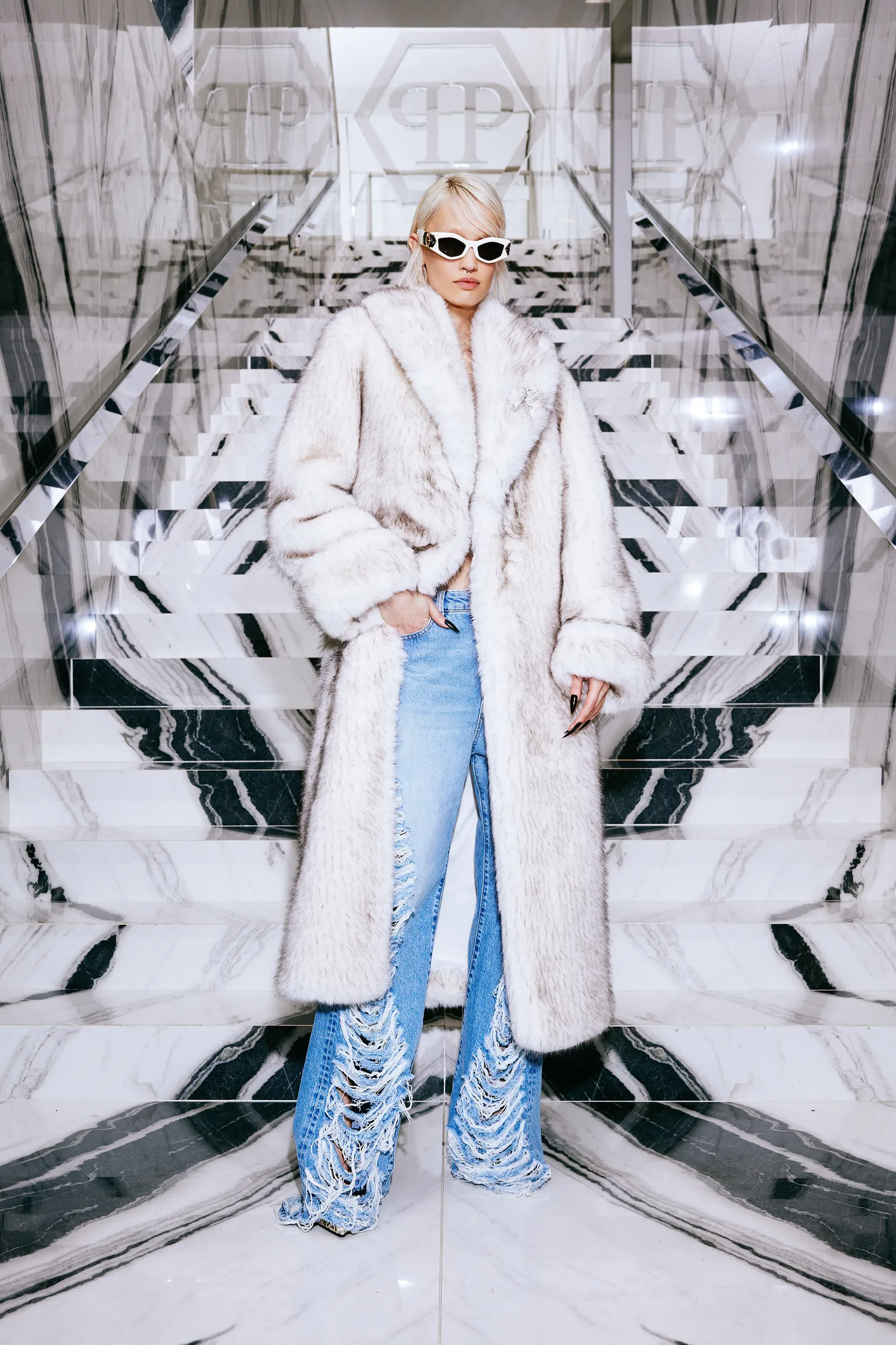 00001-philipp-plein-prefall-2024-credit-brand