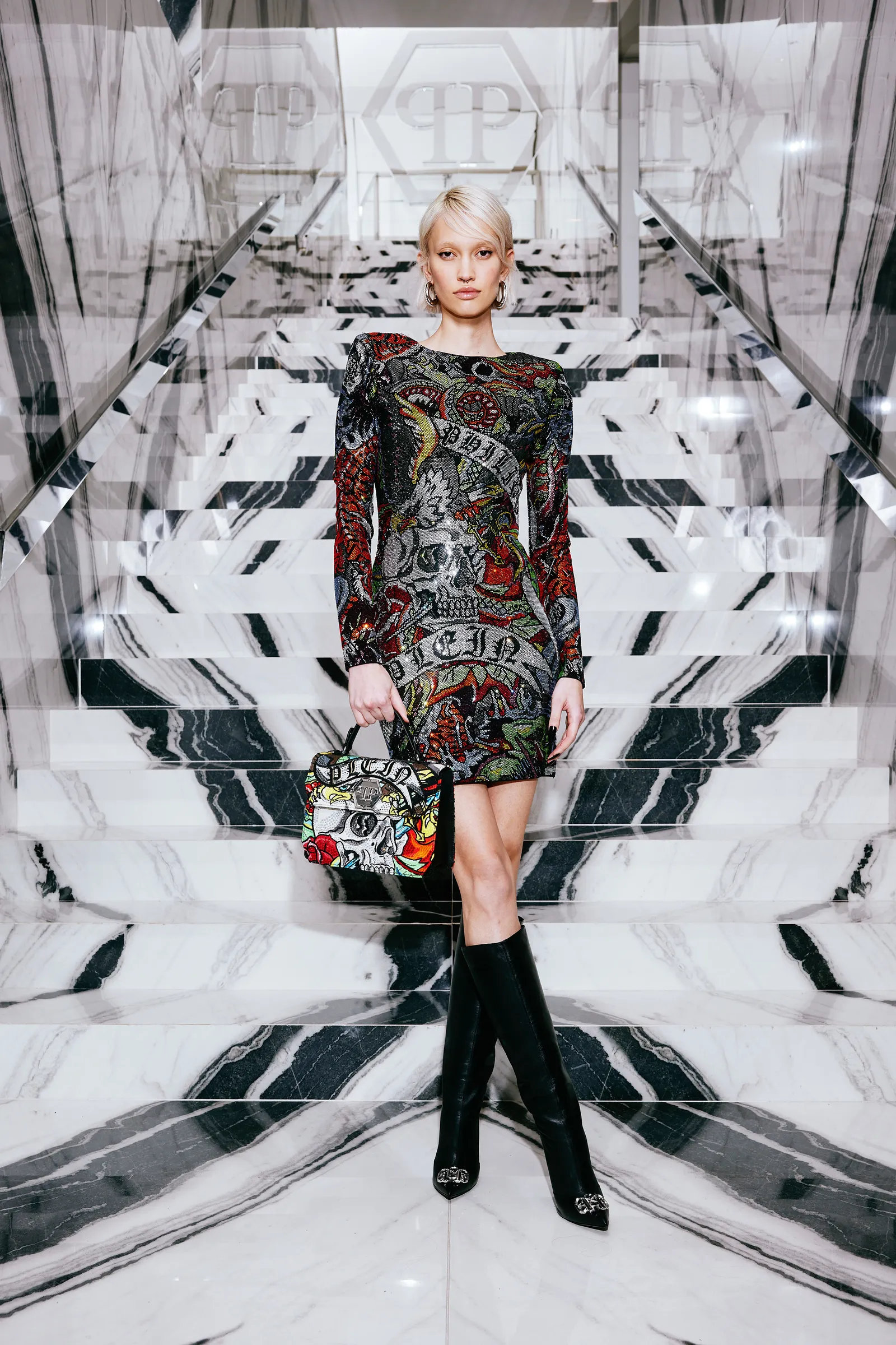00027-philipp-plein-prefall-2024-credit-brand
