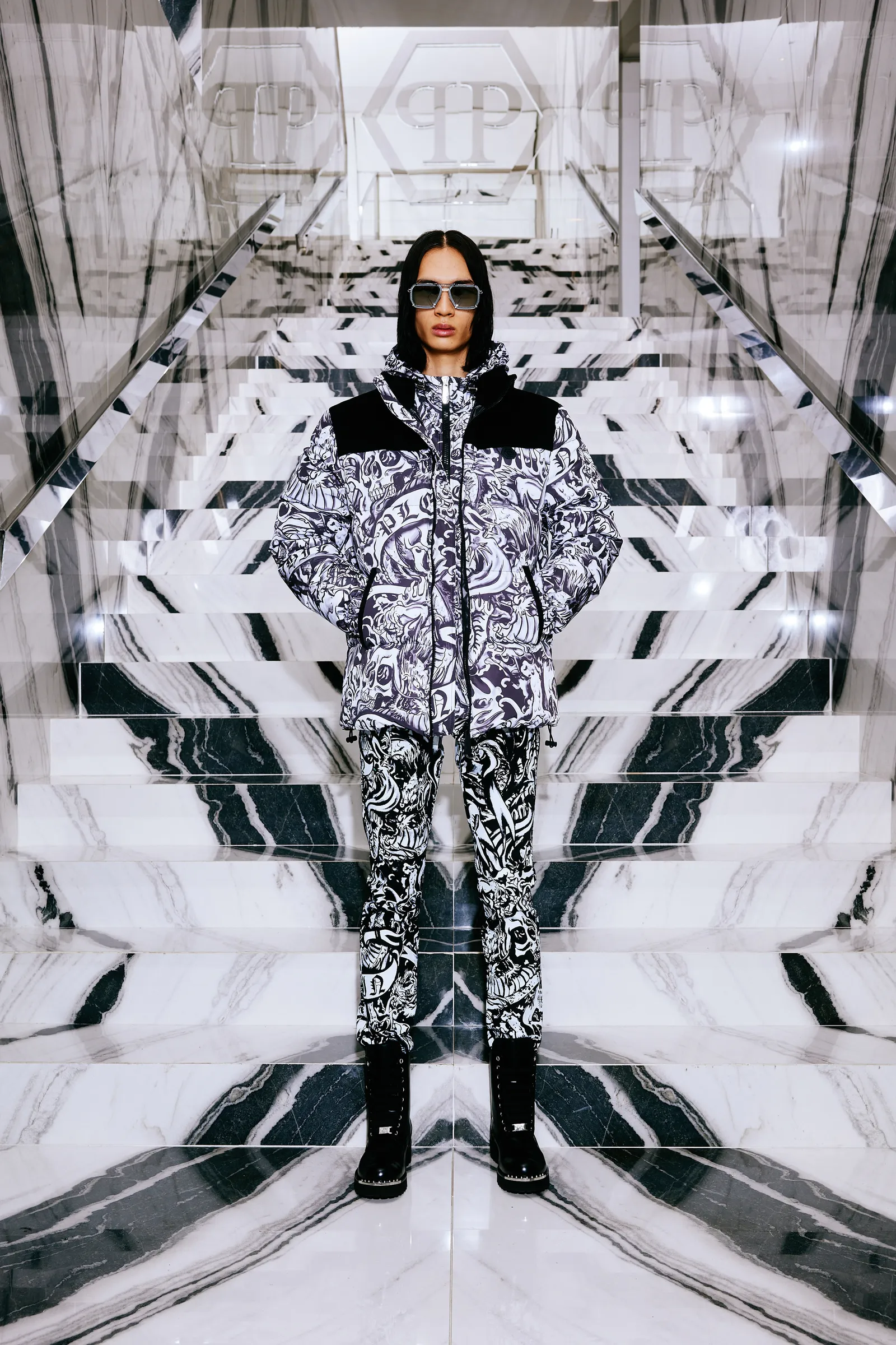 00041-philipp-plein-prefall-2024-credit-brand