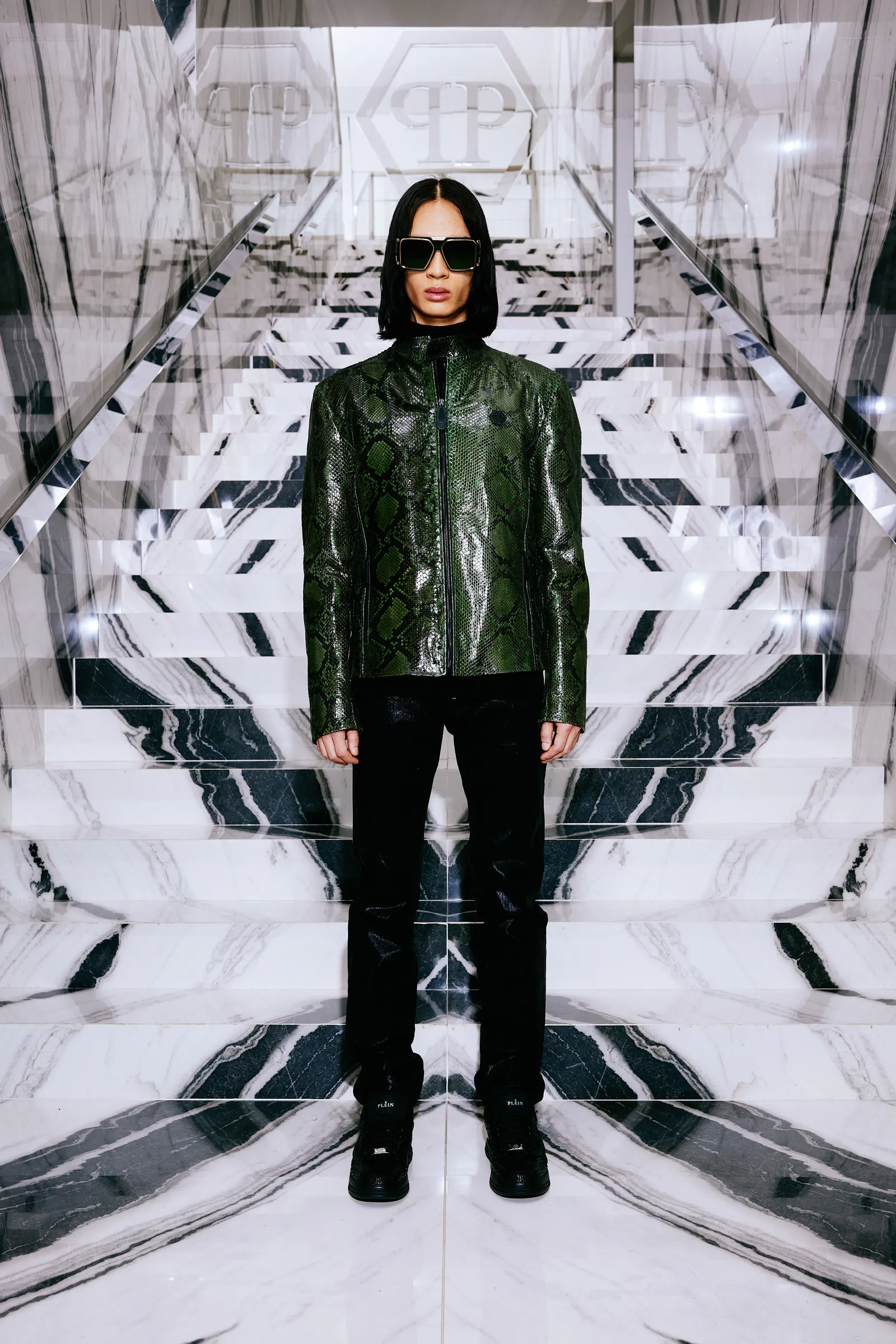 00046-philipp-plein-prefall-2024-credit-brand