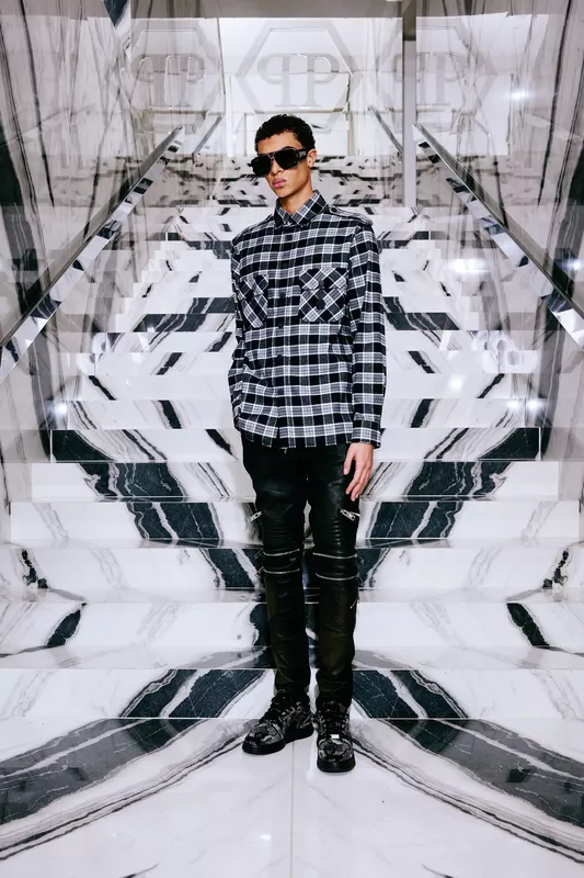 00017-philipp-plein-prefall-2024-credit-brand