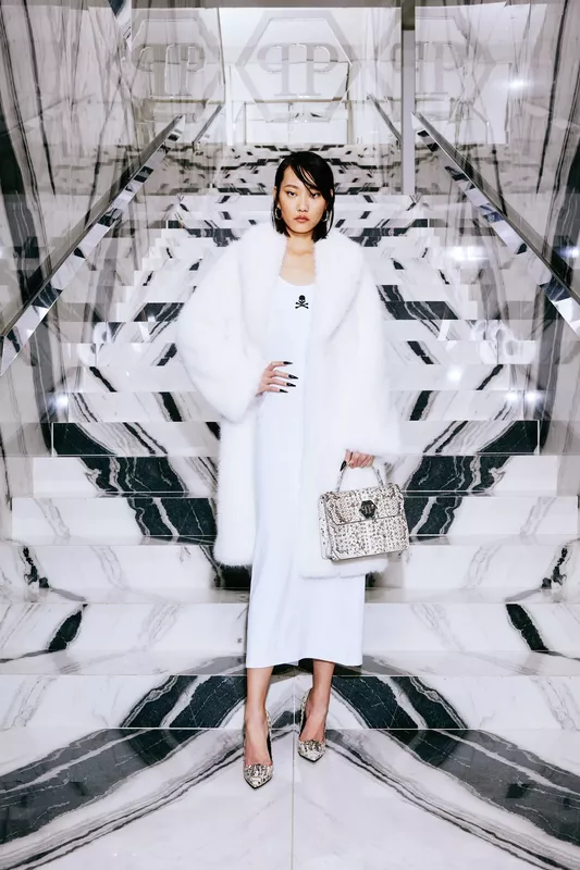 00021-philipp-plein-prefall-2024-credit-brand