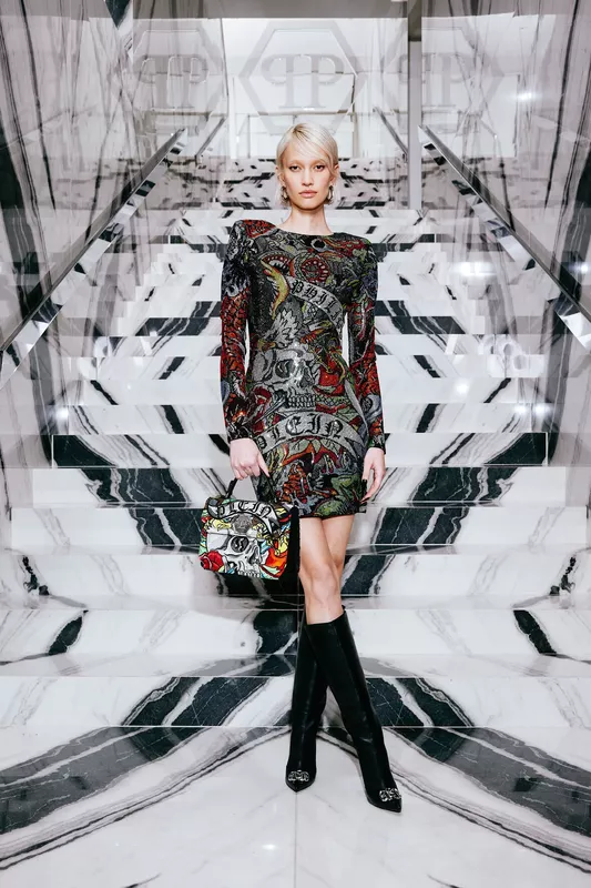 00027-philipp-plein-prefall-2024-credit-brand