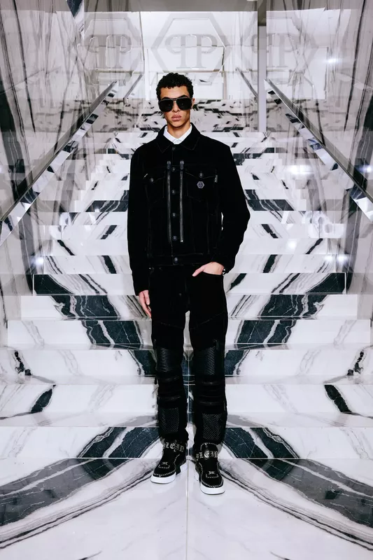 00030-philipp-plein-prefall-2024-credit-brand