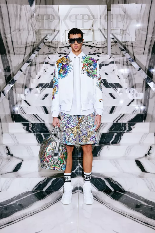 00037-philipp-plein-prefall-2024-credit-brand