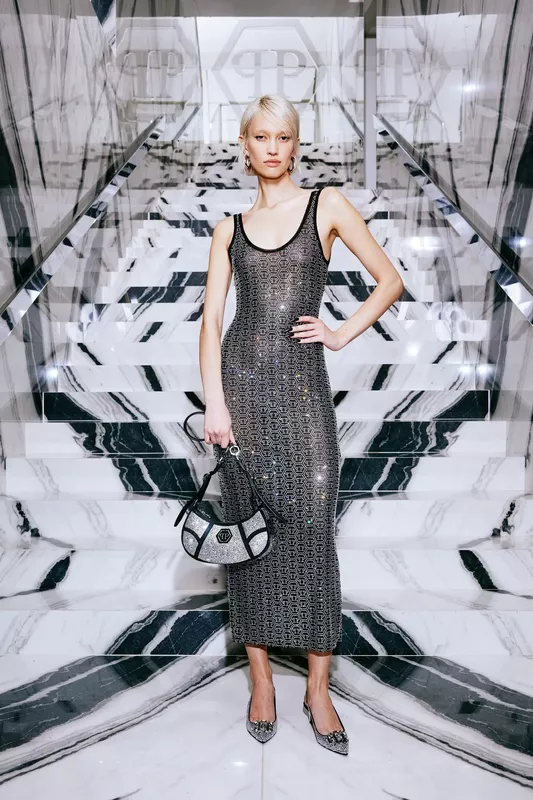 00038-philipp-plein-prefall-2024-credit-brand