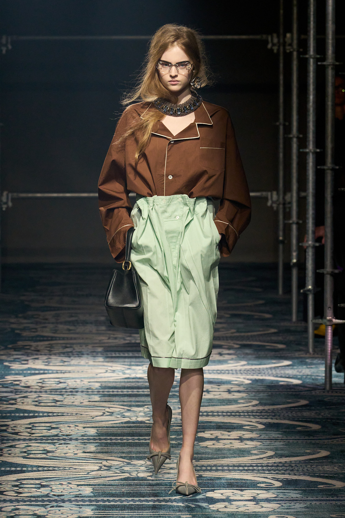 Prada F25 007