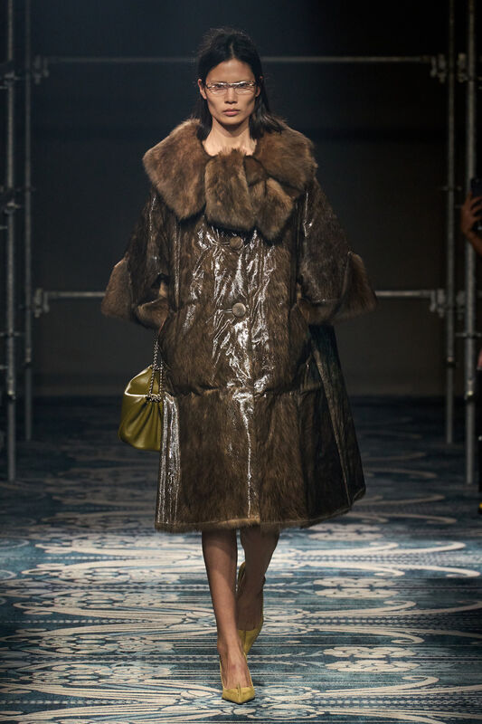 Prada F25 014