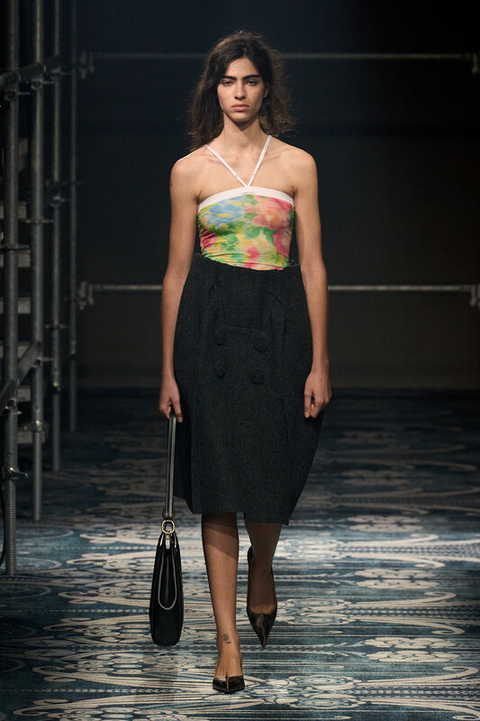 Prada F25 029