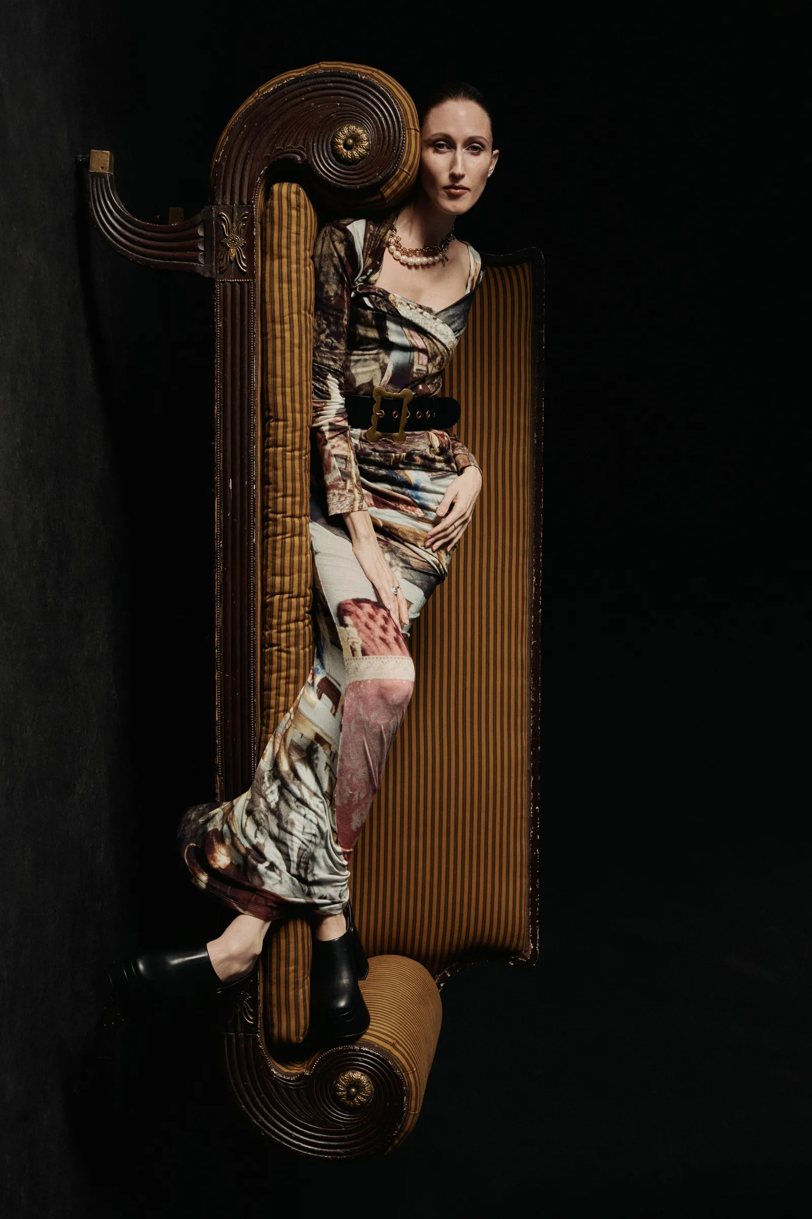 00025-vivienne-westwood-fall-2024-ready-to-wear-credit-brand