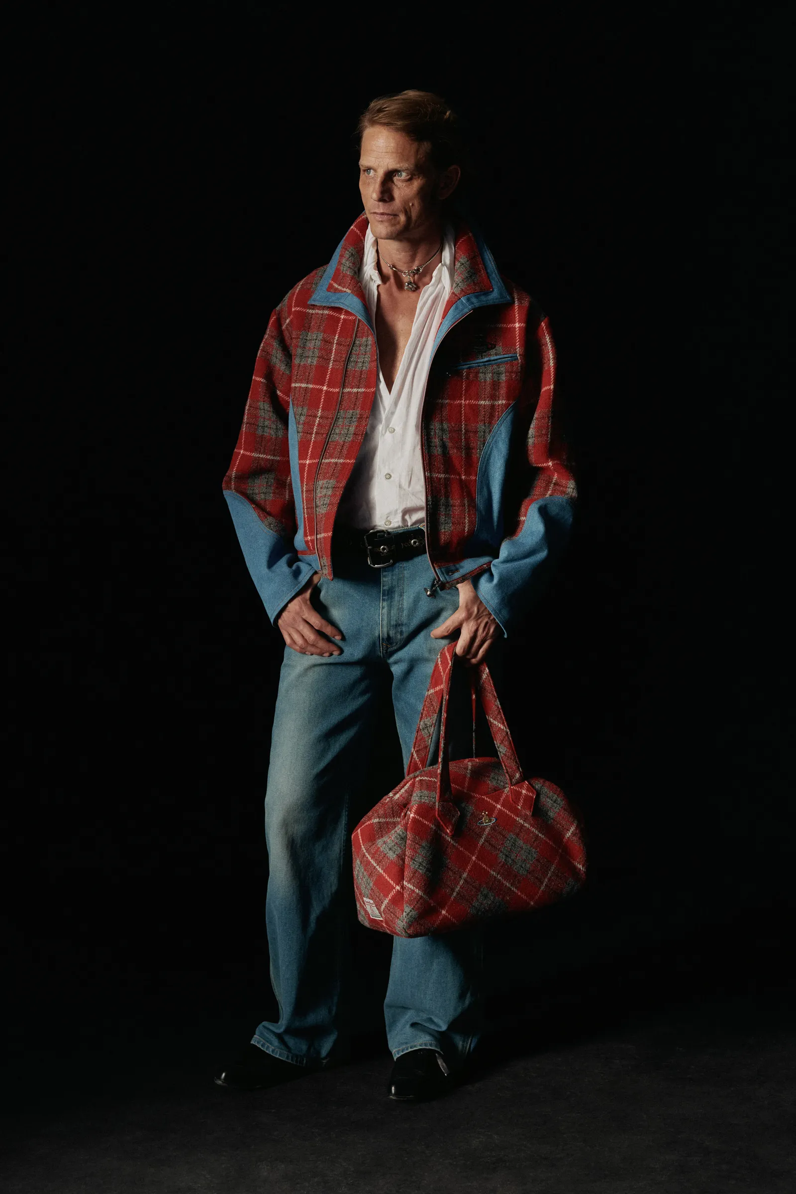 00033-vivienne-westwood-fall-2024-ready-to-wear-credit-brand