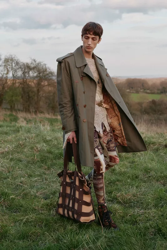 00008-vivienne-westwood-fall-2024-ready-to-wear-credit-brand
