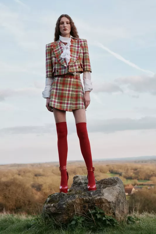 00010-vivienne-westwood-fall-2024-ready-to-wear-credit-brand