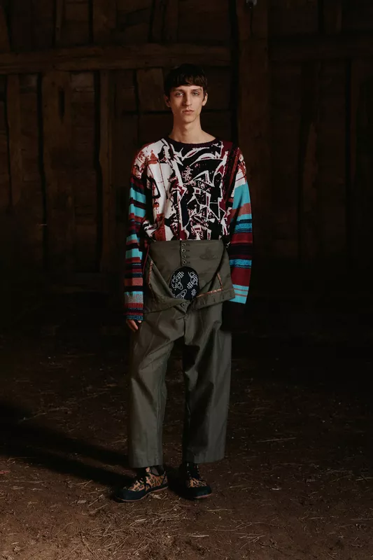 00020-vivienne-westwood-fall-2024-ready-to-wear-credit-brand