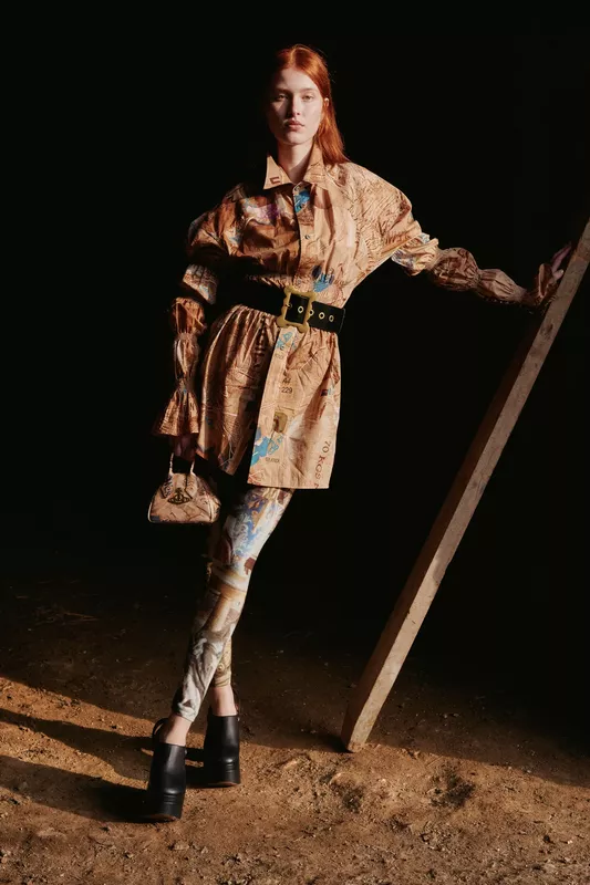 00030-vivienne-westwood-fall-2024-ready-to-wear-credit-brand