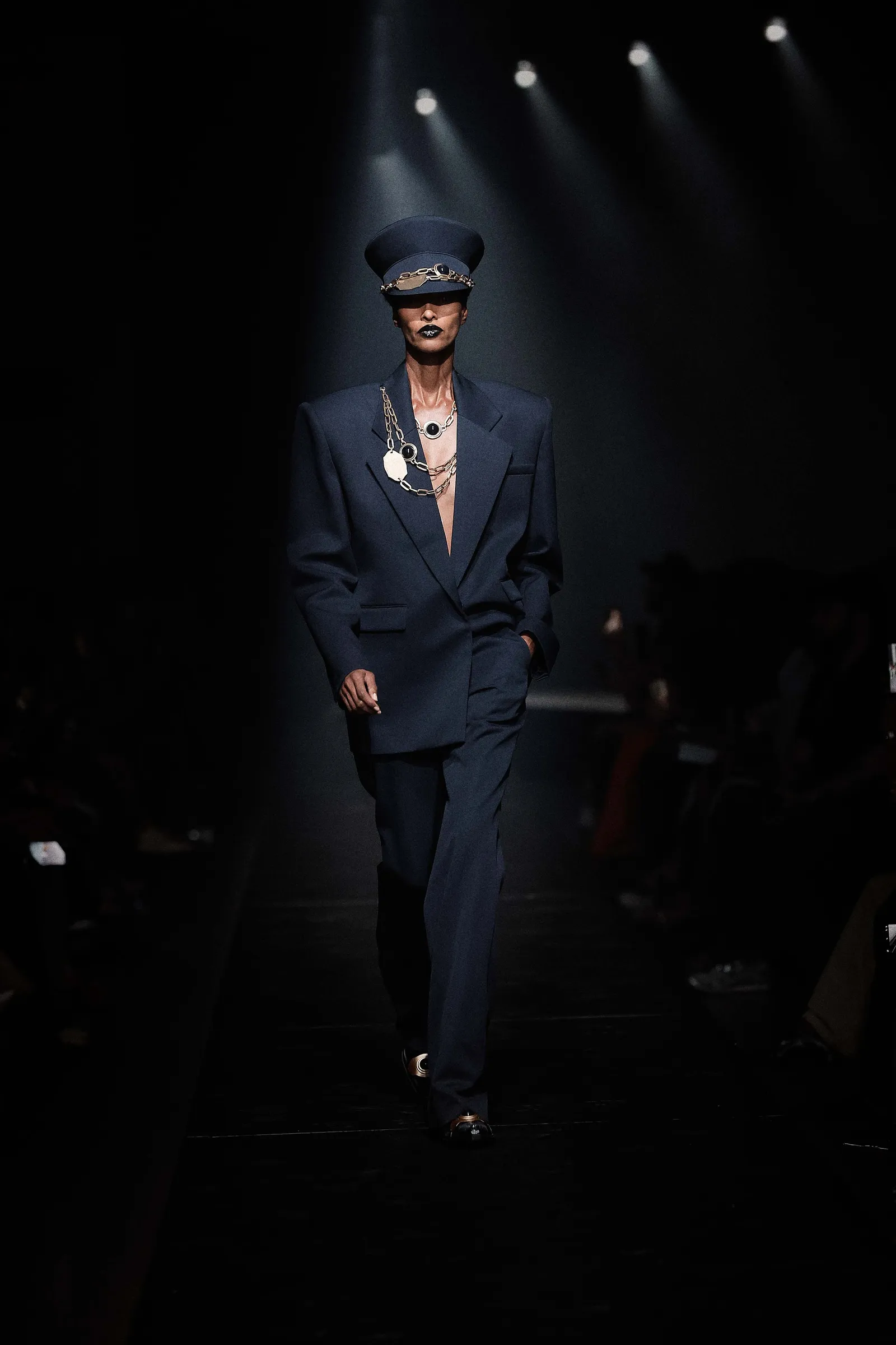 00001-area-fall-2024-couture-credit-brand