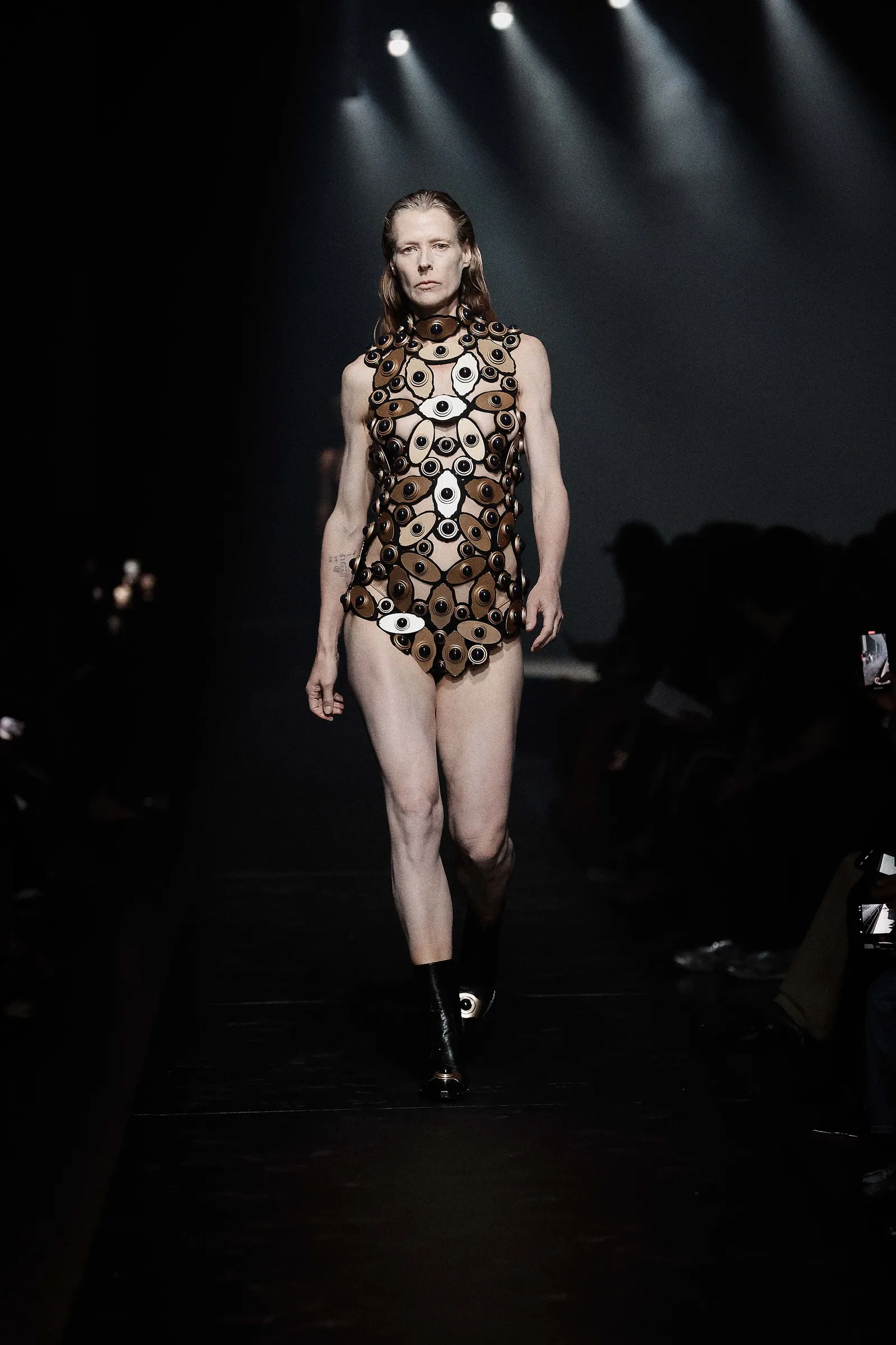 00002-area-fall-2024-couture-credit-brand