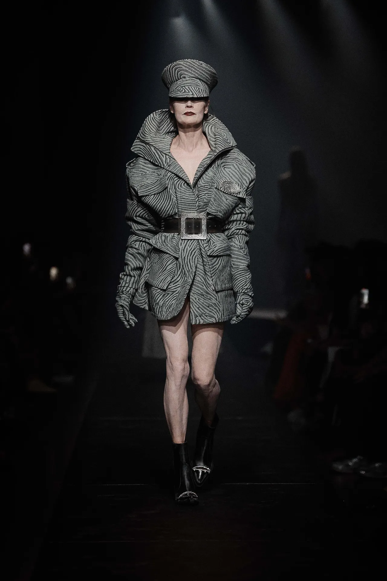 00026-area-fall-2024-couture-credit-brand