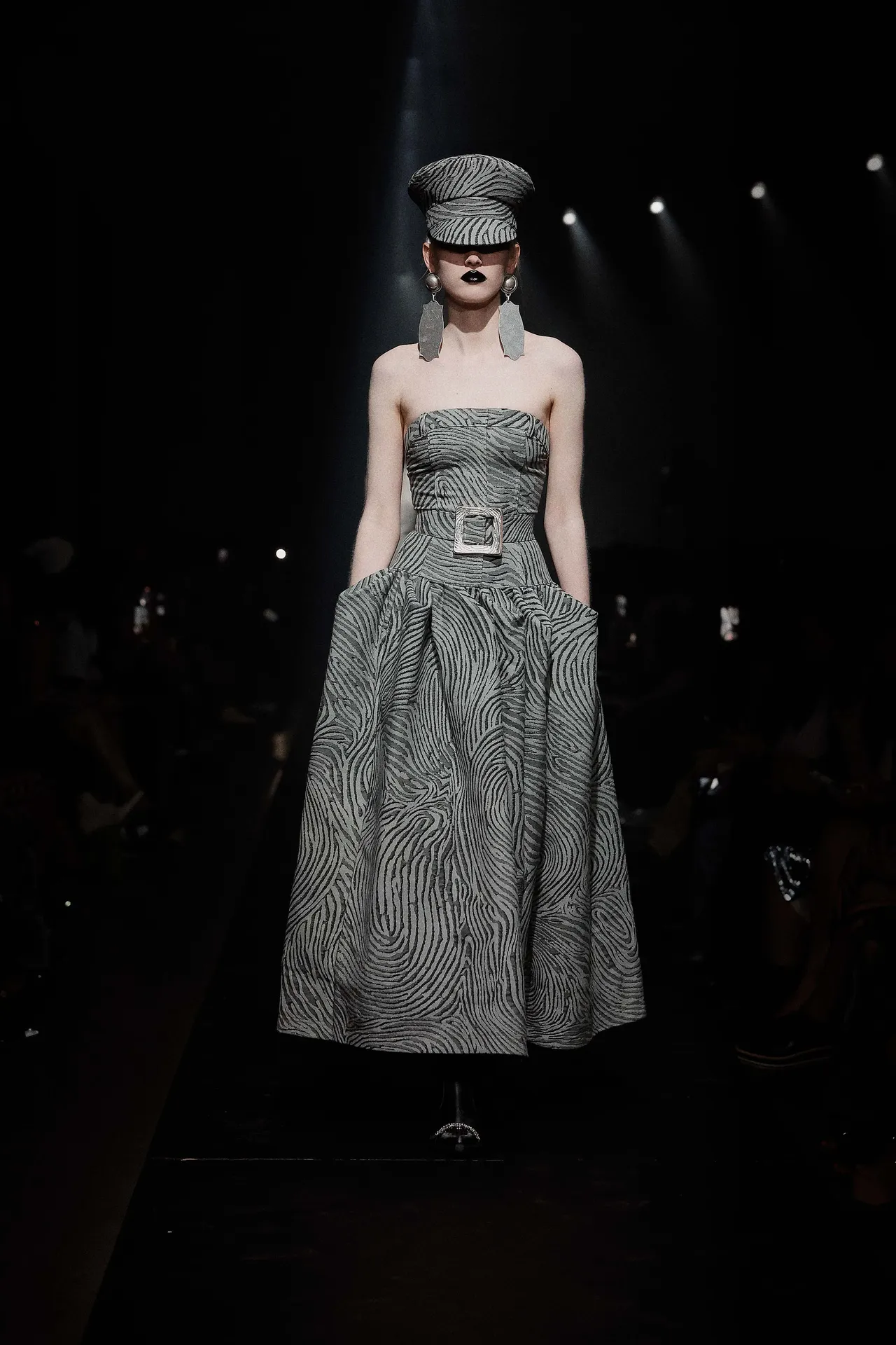 00027-area-fall-2024-couture-credit-brand