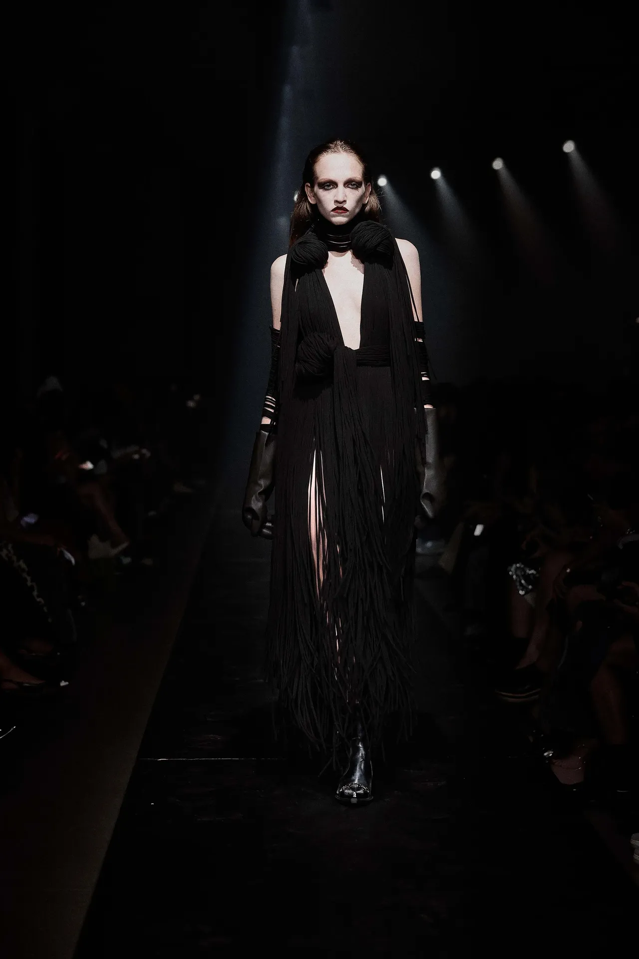 00037-area-fall-2024-couture-credit-brand
