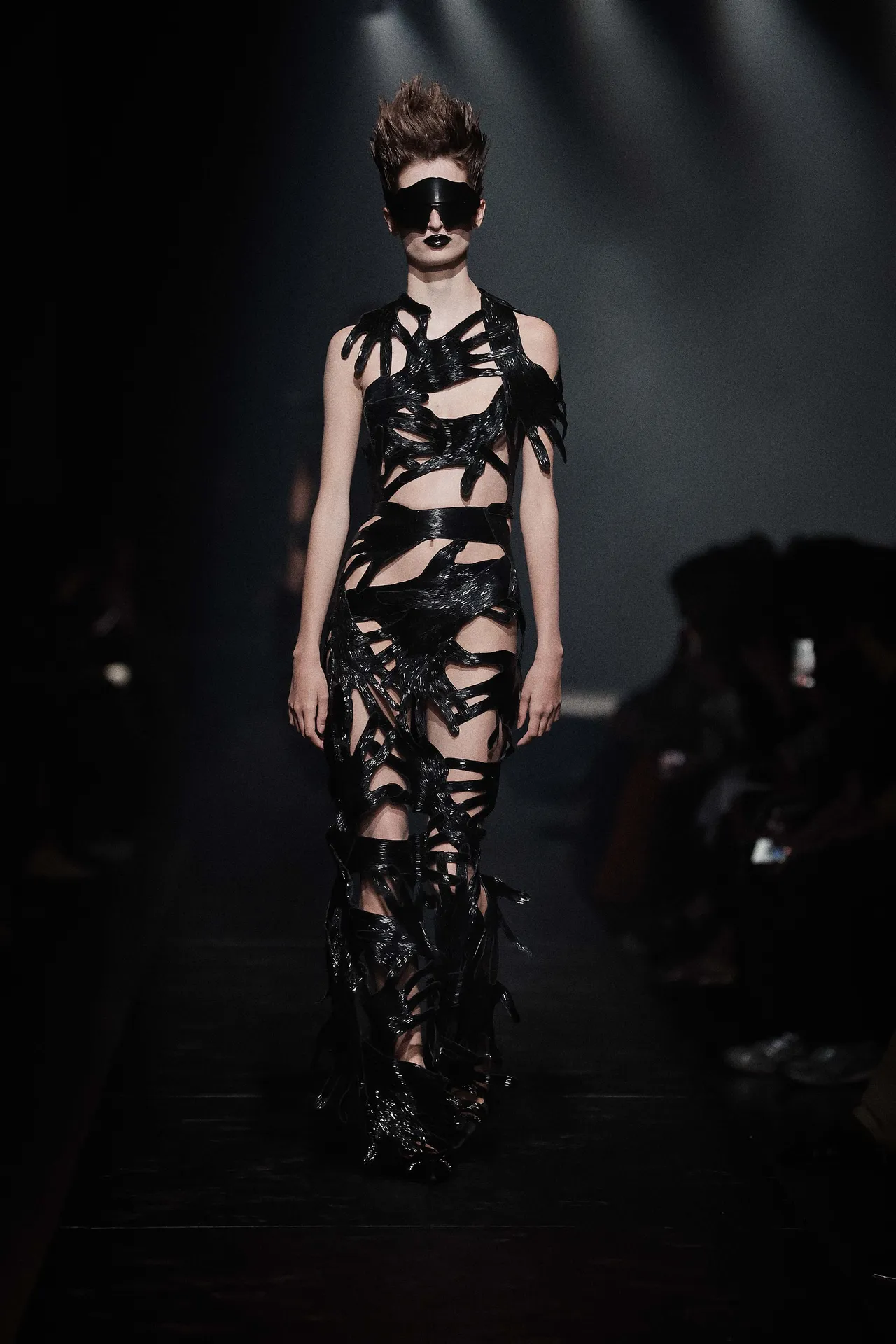00038-area-fall-2024-couture-credit-brand