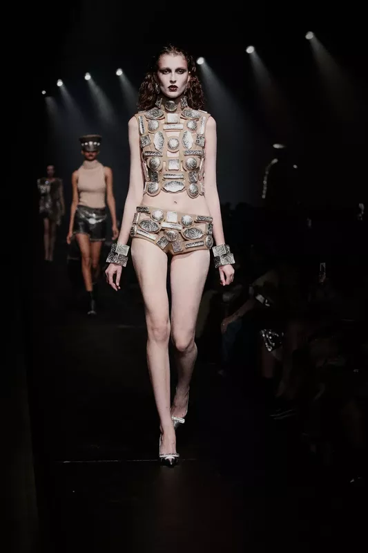 00020-area-fall-2024-couture-credit-brand