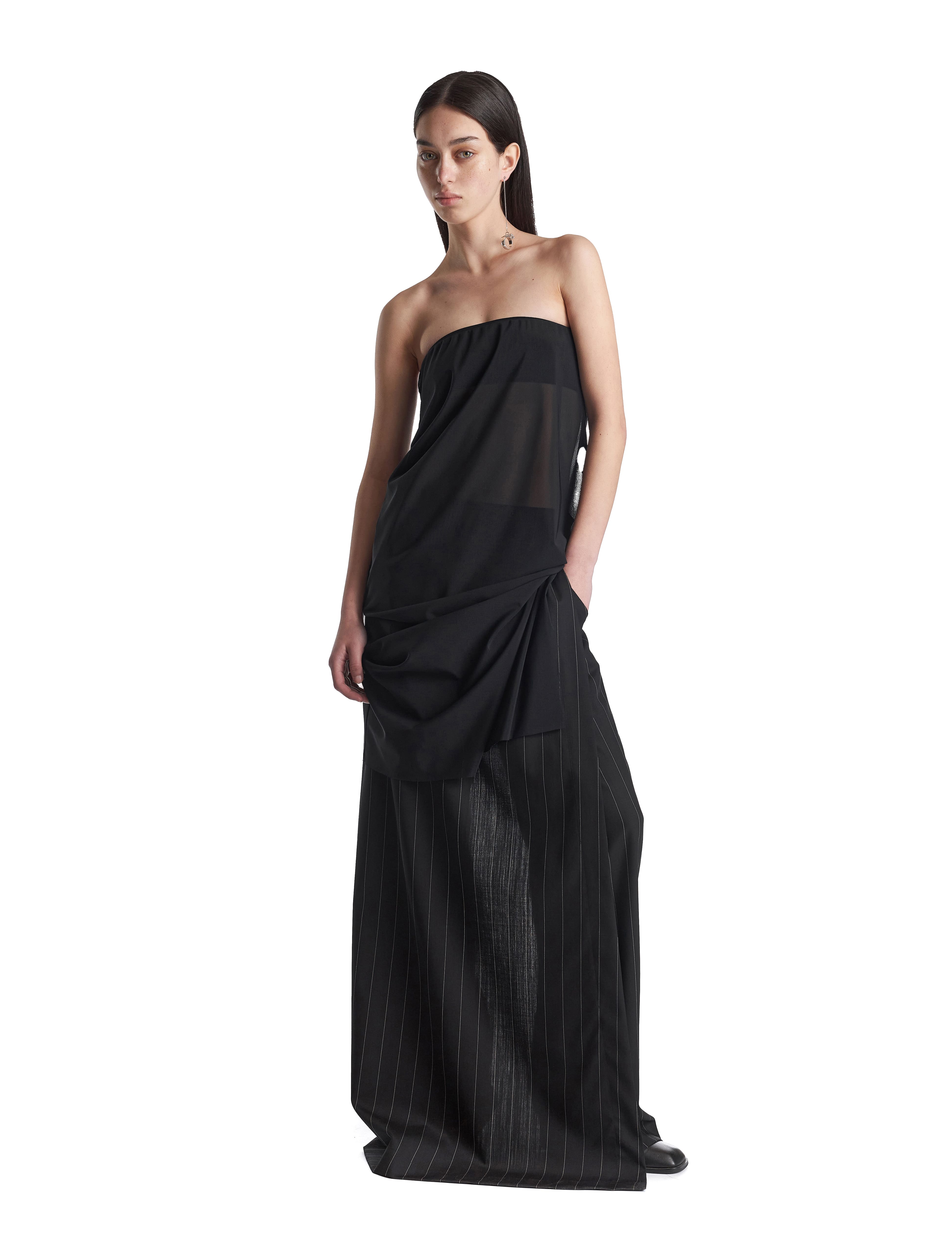 second dress 725