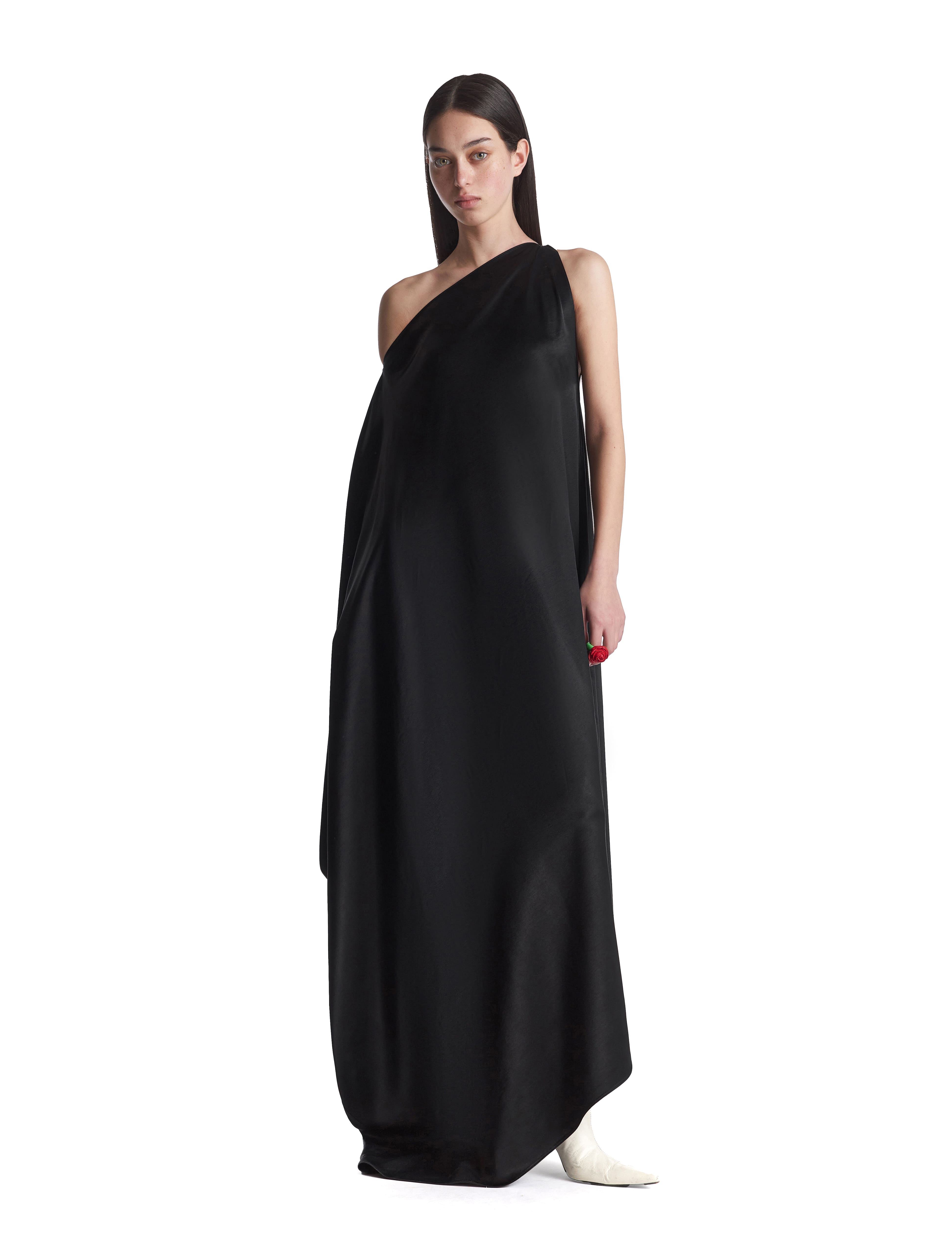 second dress 1276