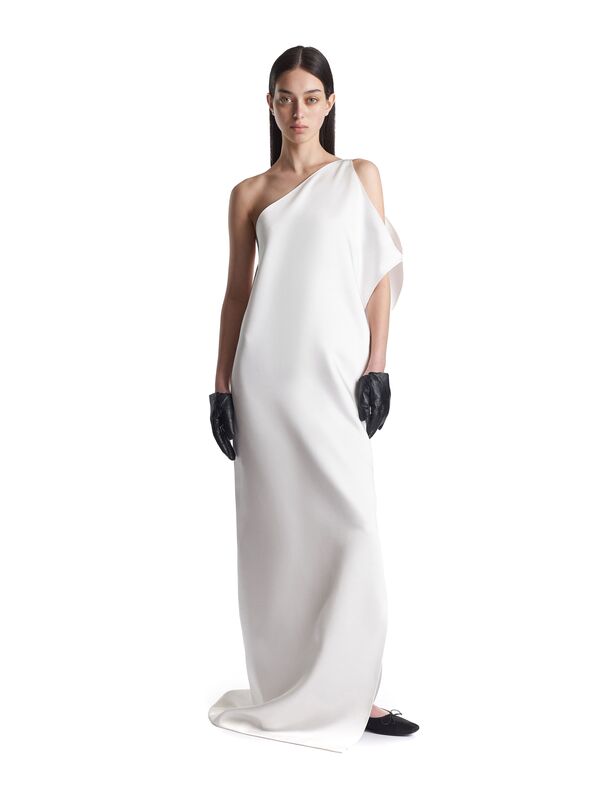 second dress 548