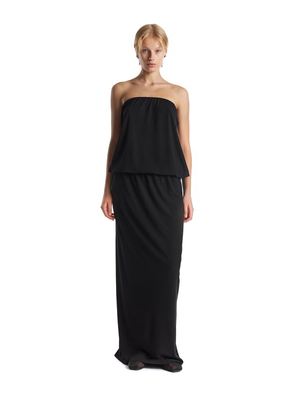 second dress 613