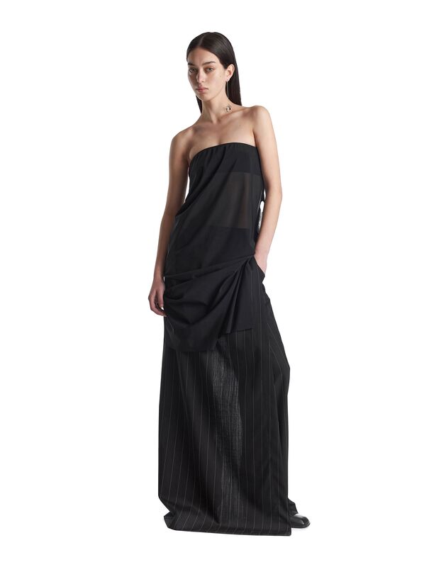 second dress 725