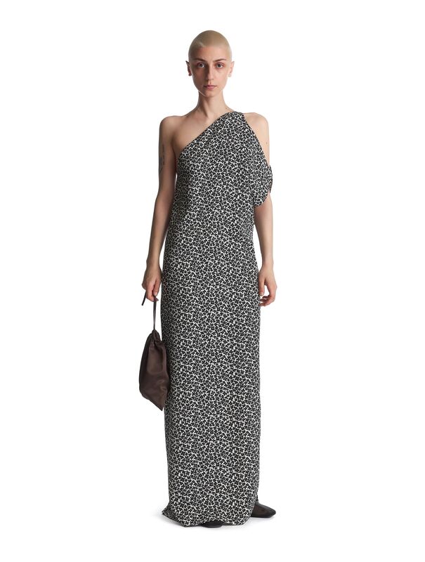 second-dress-1607